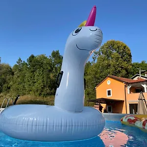  Ferienhaus Kuća Kod Fajdera Kroatien