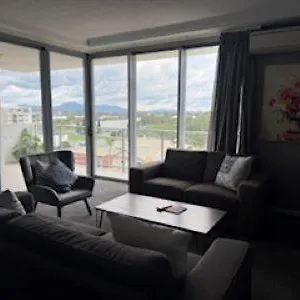  Apartment The Perfect Host @ Curtis Australien