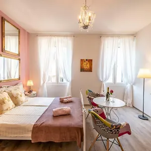  Apartment Old Romantic 3 Kroatien
